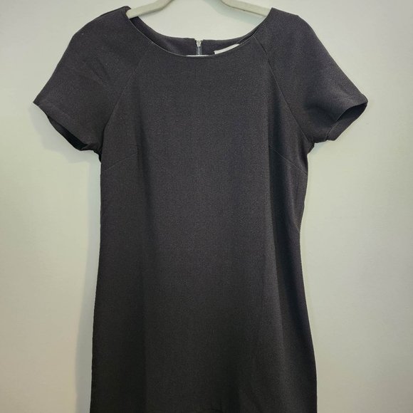 RD Style: Simple, minimalist, elegant, size medium, knee length black dress - Picture 1 of 5